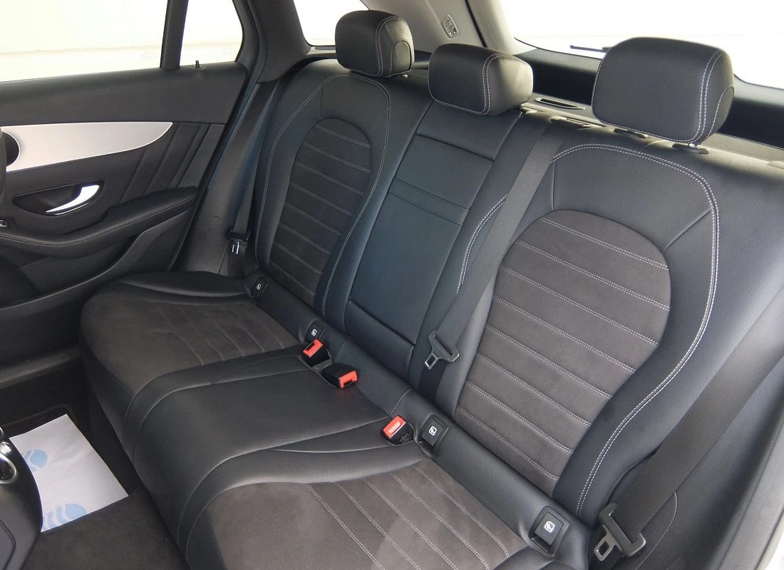 MERCEDES GLC 220d 194 cv 4MATIC AUTO -Pack AMG + Llantas Exlcusive 20