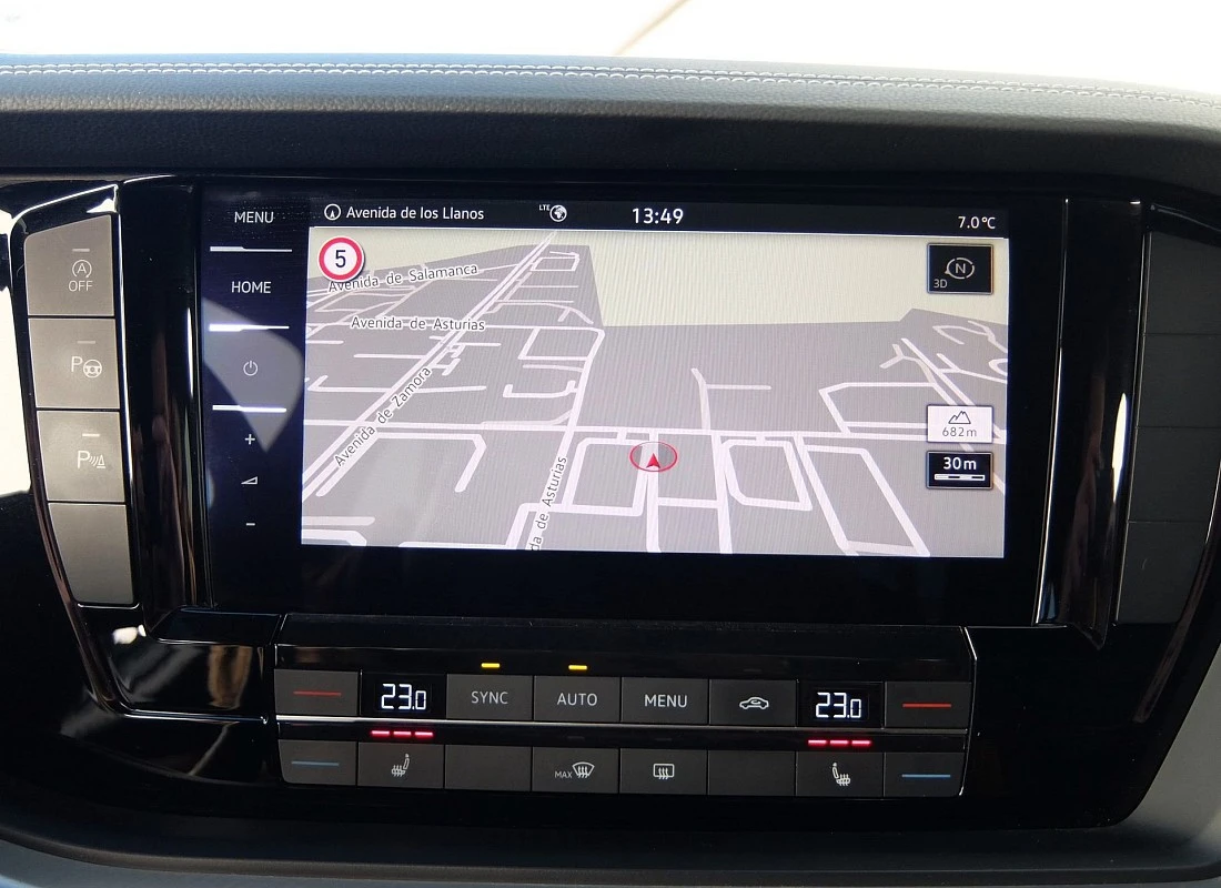 Volkswagen TOUAREG Premium 3.0 TDI V6 4MOTION 4x4 Tiptronic  R-LINE