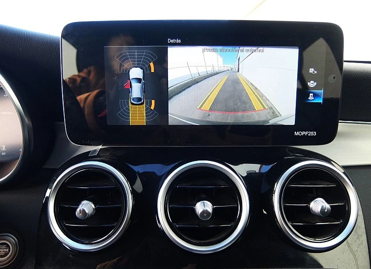 Mercedes GLC COUPE 220d 194 cv 4MATIC 4x4 AUTO -Pack AMG + Estriberas Mercedes GLC COUPE 220d 194 cv 4MATIC 4x4 AUTO -Pack AMG + Estriberas