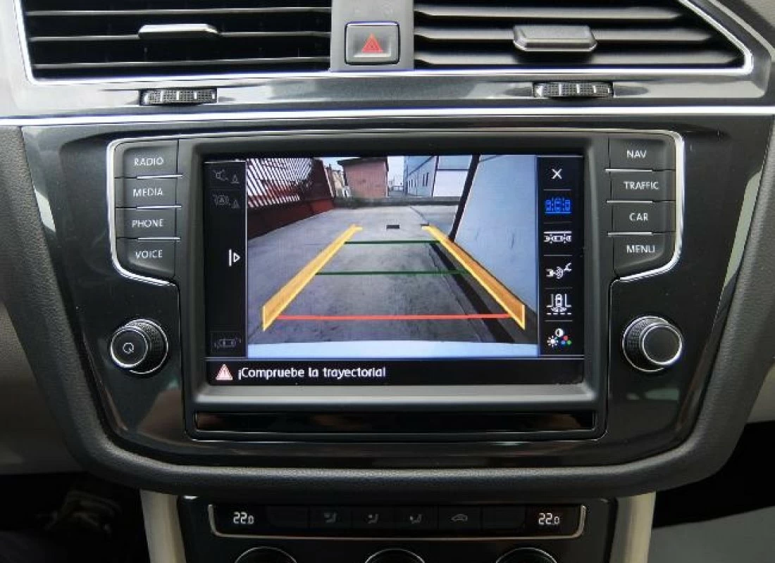 Volkswagen TIGUAN 2.0TDI 150 cv DSG - AUTOMÁTICO-