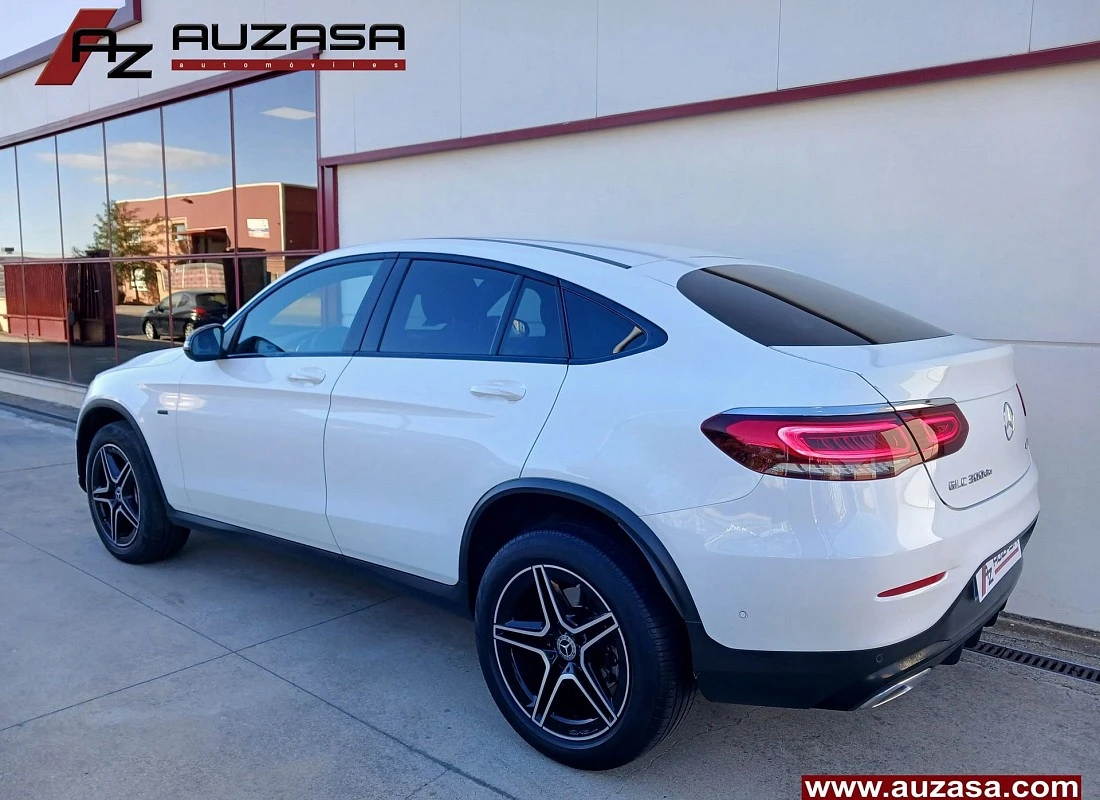 MERCEDES GLC COUPE 300de 306 cv 4MATIC 4x4 AUTO -Pack AMG + Pack NIGHT  ( Diesel-Híbrido) 0etiqueta