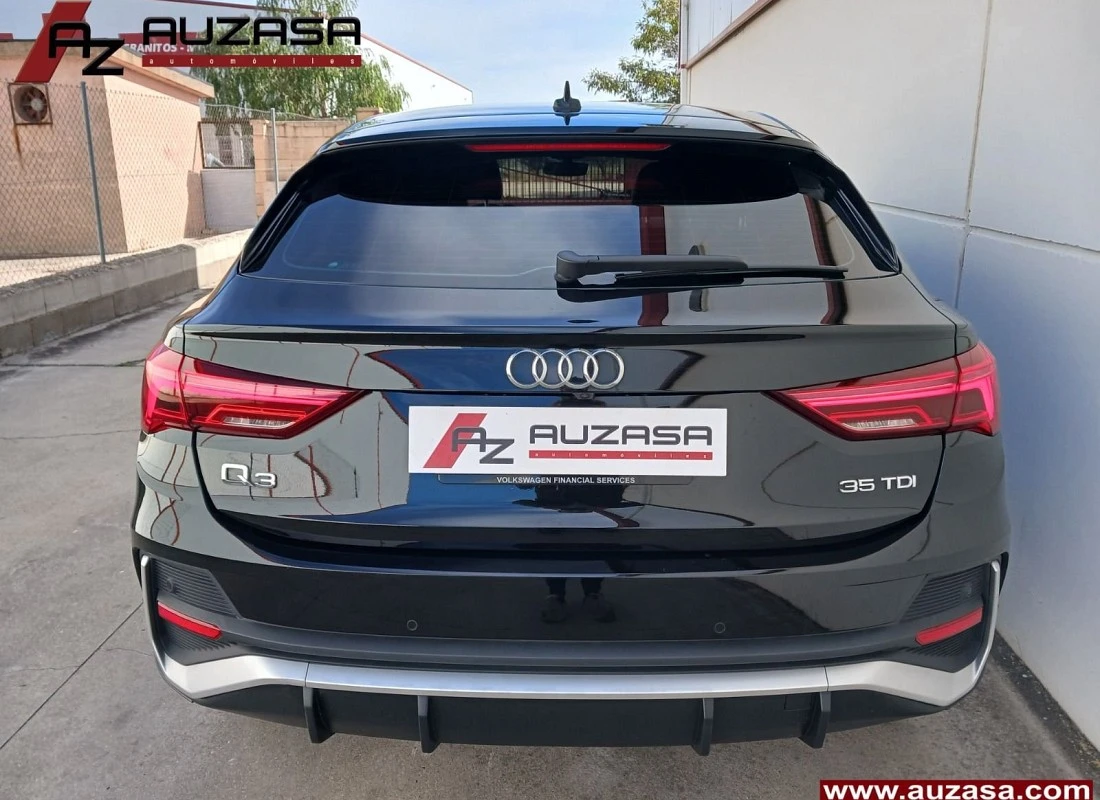AUDI Q3 SPORTBACK 35TDI 150 cv S-TRONIC - S-Line Edition AUDI Q3 SPORTBACK 35TDI 150 cv S-TRONIC - S-Line Edition