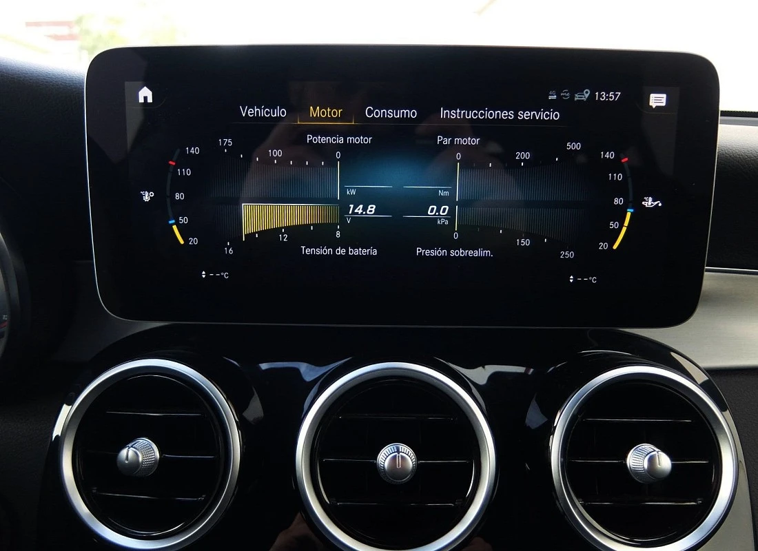 MERCEDES GLC 220d 194 cv 4MATIC AUTO -Pack AMG - MERCEDES GLC 220d 194 cv 4MATIC AUTO -Pack AMG -