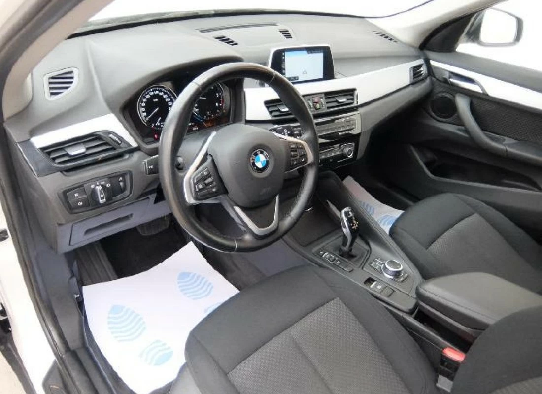 BMW X1 18d 150 cv sdrive -AUTOMÁTICO - BLANCO