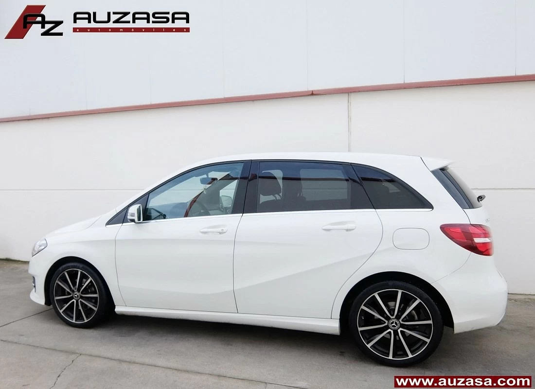 MERCEDES CLASE B 200d 136cv AUTO PACK BLACK NIGHT