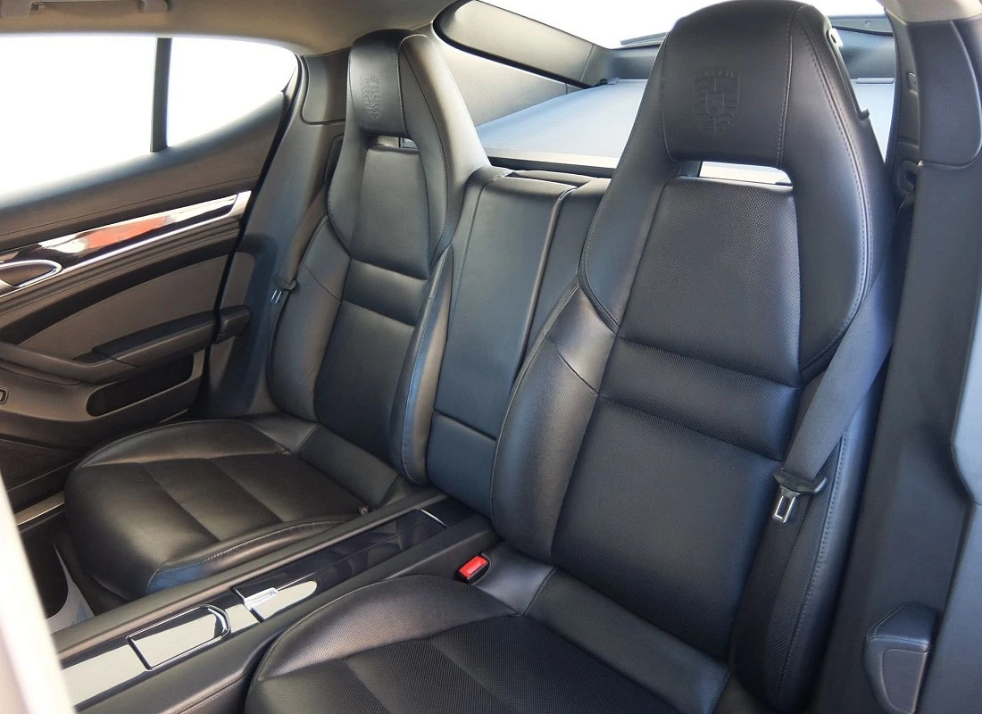 PORSCHE PANAMERA S HYBRID 380 cv -Etiqueta ECO-