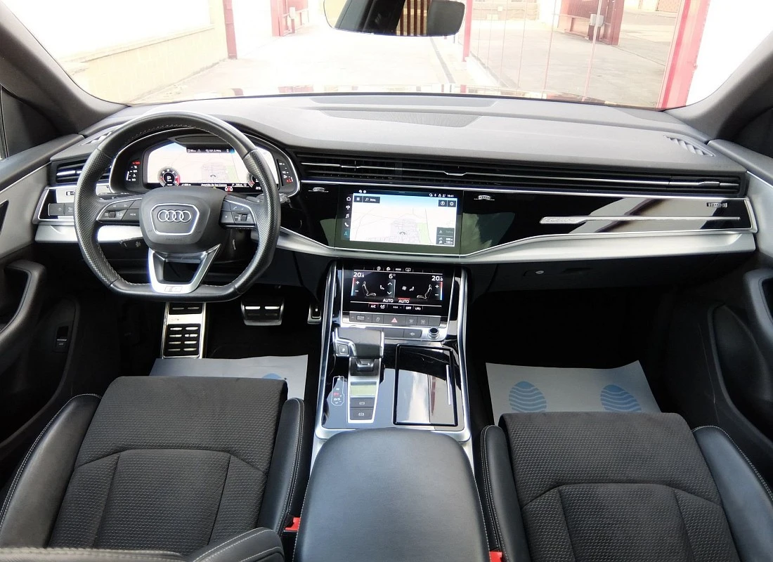 AUDI Q8 50TDI V6 286 cv Quattro Tiptronic -BLACK LINE Edition + Techo + Susp.Neumática