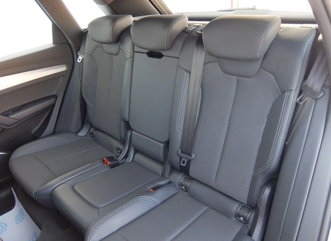 AUDI Q5 40TDI 204 CV QUATTRO-ULTRA S-Tronic - S-LINE Edition AUDI Q5 40TDI 204 CV QUATTRO-ULTRA S-Tronic - S-LINE Edition