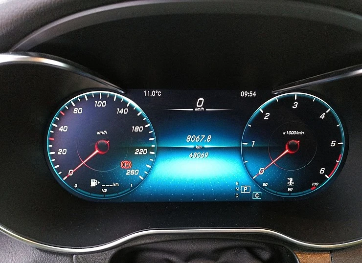 Mercedes GLC COUPE 220d 194 cv 4MATIC 4x4 AUTO -Pack AMG + Estriberas Mercedes GLC COUPE 220d 194 cv 4MATIC 4x4 AUTO -Pack AMG + Estriberas