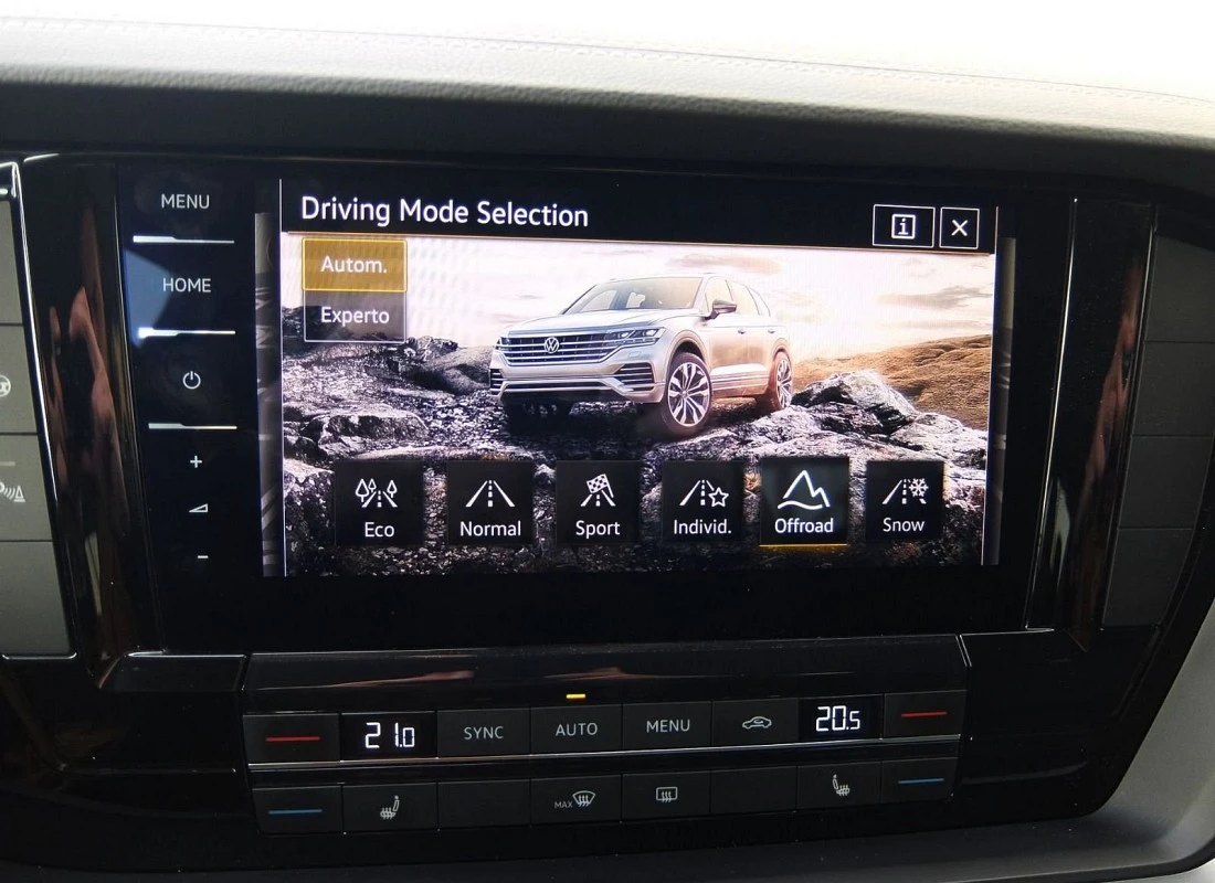 VOLKSWAGEN TOUAREG 3.0TDI V6 231cv 4MATIC TIPTRONIC -PREMIUM + Techo