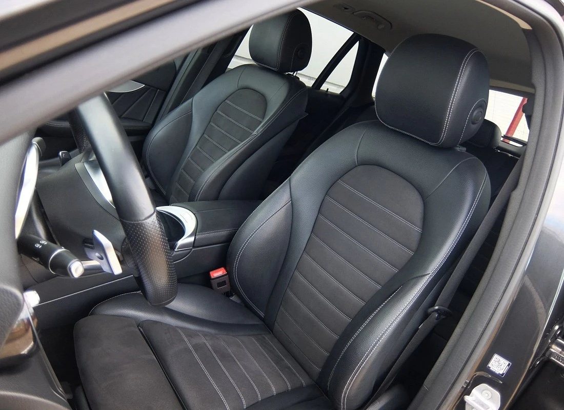 MERCEDES GLC 300d 245 cv 4MATIC AUTO -PACK AMG