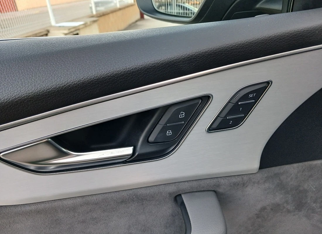 AUDI Q8 50TDI V6 286 cv QUATTRO Tiptronic S-LINE PLUS Edition + Techo + Sups.Neumática + MATRIX LED 2022 AUDI Q8 50TDI V6 286 cv QUATTRO Tiptronic S-LINE PLUS Edition + Techo + Sups.Neumática + MATRIX LED 2022