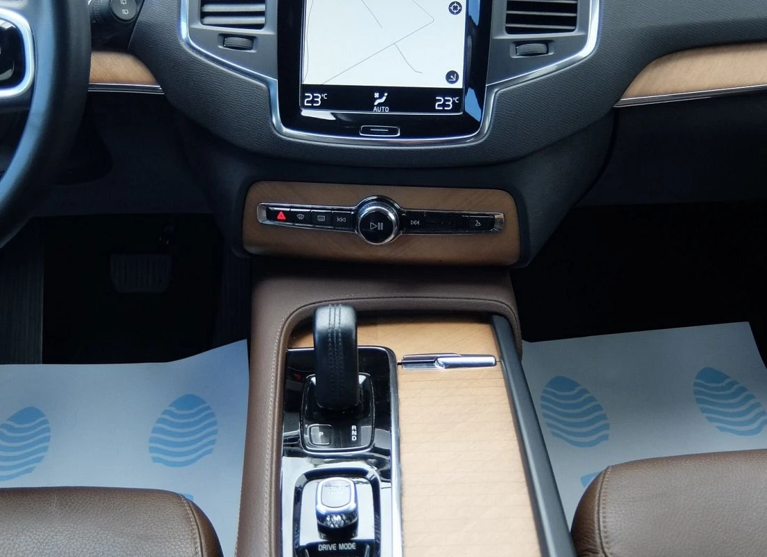 VOLVO XC90 B5 Diesel 235 AWD 4x4 AUTO 7 plazas BUSINESS PLUS -HIBRIDO Diesel VOLVO XC90 B5 Diesel 235 AWD 4x4 AUTO 7 plazas BUSINESS PLUS -HIBRIDO Diesel