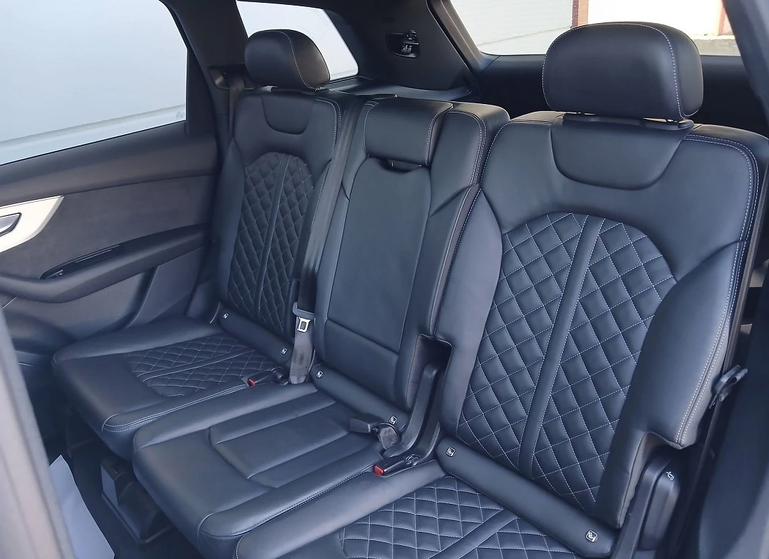 AUDI Q7 45TDI V6 232 cv QUATTRO TIPTRONIC -BLACK LINE Plus 7 plazas + TECHO + SUSP.NEUMÁTICA 2022 AUDI Q7 45TDI V6 232 cv QUATTRO TIPTRONIC -BLACK LINE Plus 7 plazas + TECHO + SUSP.NEUMÁTICA 2022