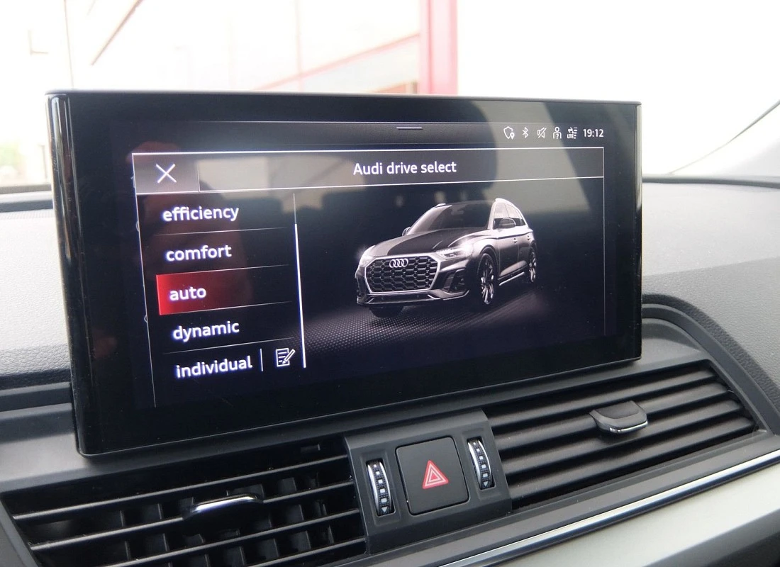 AUDI Q5 40TDI 204 cv QUATTRO-ULTRA S-Tronic ADVANCED + PIEL  ECO