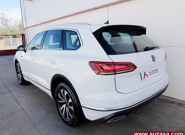 Volkswagen TOUAREG 3.0 TDI 231cv Tip 4Motion Premium Elegance