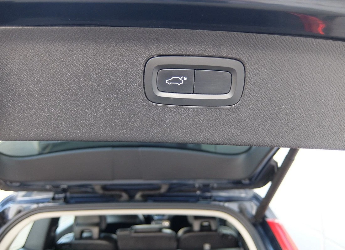 VOLVO XC90 B5 Diesel 235 AWD 4x4 AUTO 7 plazas BUSINESS PLUS -HIBRIDO Diesel