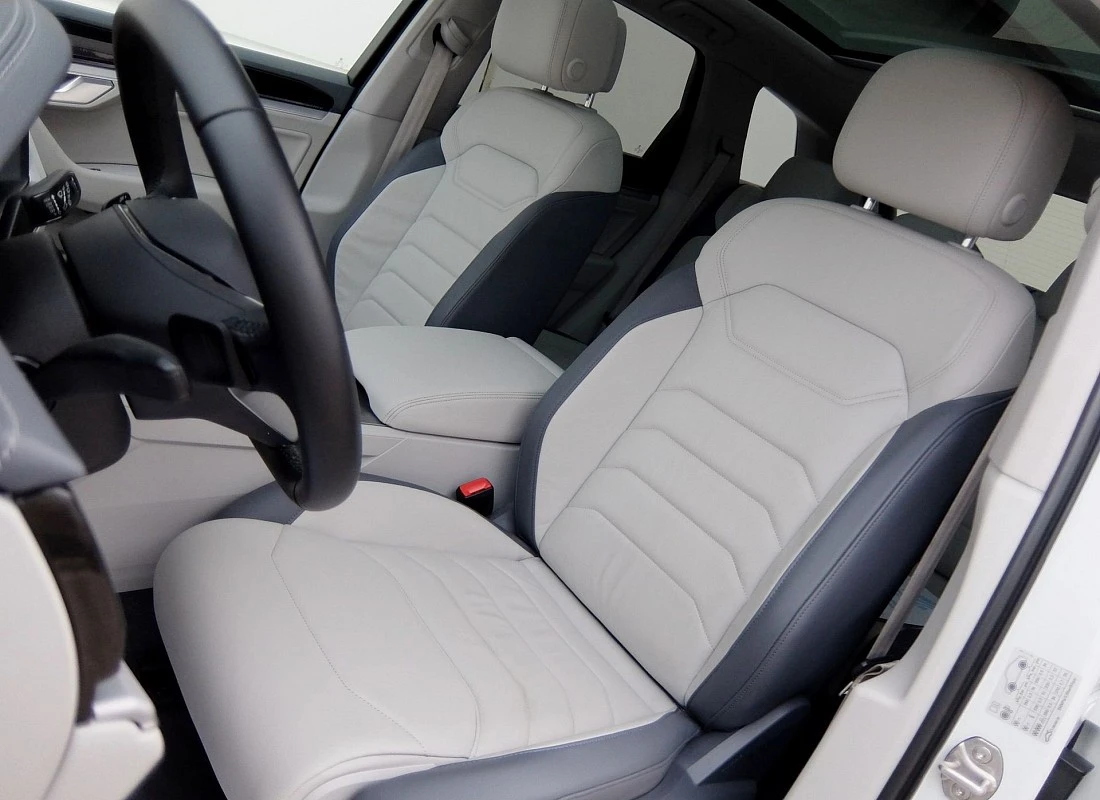 VOLKSWAGEN TOUAREG 3.0TDI V6 231 4MOTION TIPTRONIC PREMIUM ELEGANCE  + TECHO