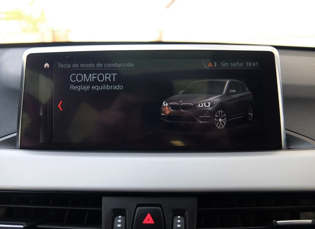 BMW X1 18I 140 cv sdrive AUTO pack ADVANTAGE + Techo 2021