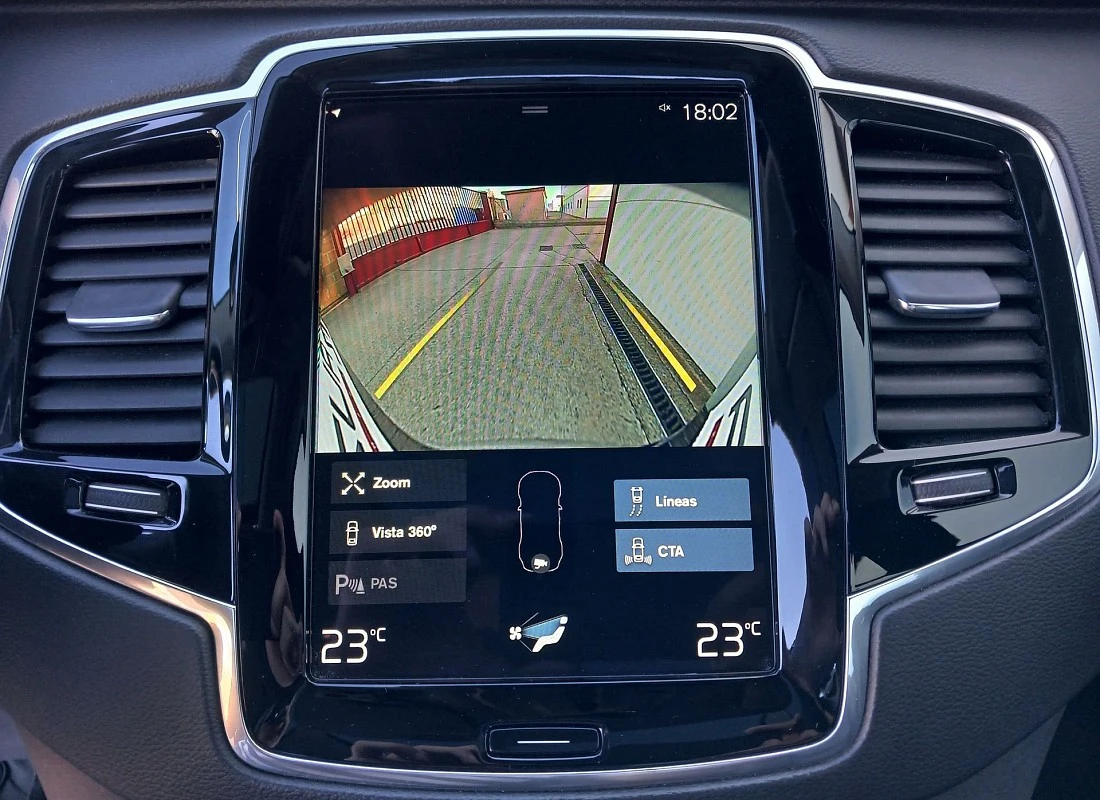 VOLVO XC90 B5 D 235 AWD 4x4 AUTO 7 plazas -INSCRIPTION + TECHO - HIBRIDO Diesel ECO VOLVO XC90 B5 D 235 AWD 4x4 AUTO 7 plazas -INSCRIPTION + TECHO - HIBRIDO Diesel ECO