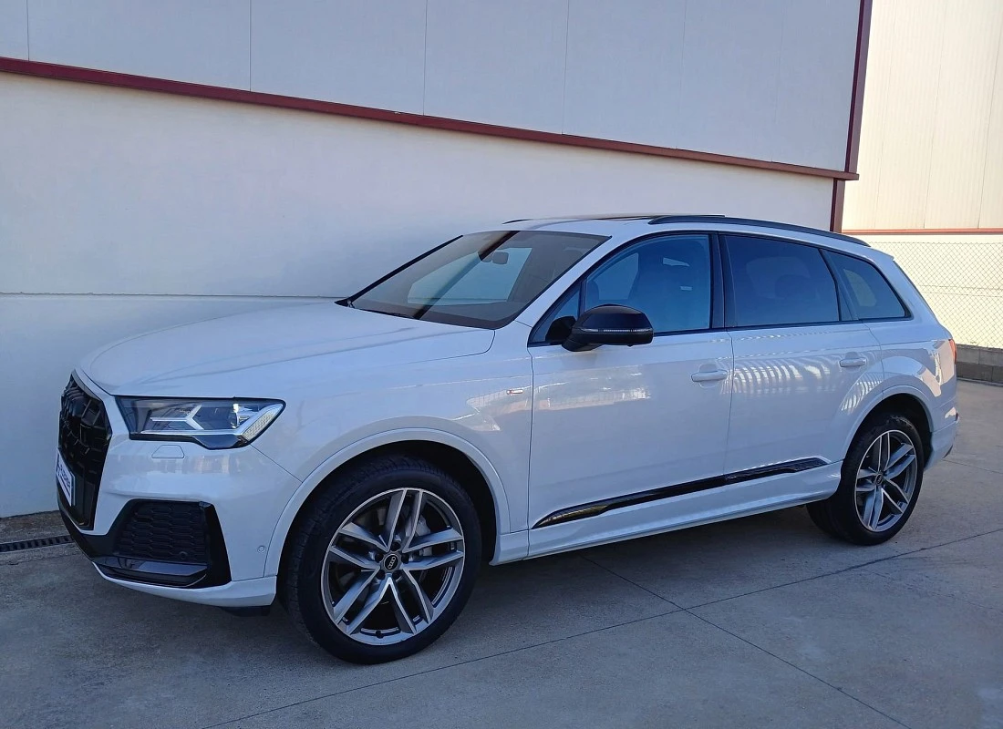 AUDI Q7 45TDI V6 232 cv QUATTRO TIPTRONIC -BLACK LINE Plus 7 plazas + TECHO + SUSP.NEUMÁTICA 2022 AUDI Q7 45TDI V6 232 cv QUATTRO TIPTRONIC -BLACK LINE Plus 7 plazas + TECHO + SUSP.NEUMÁTICA 2022