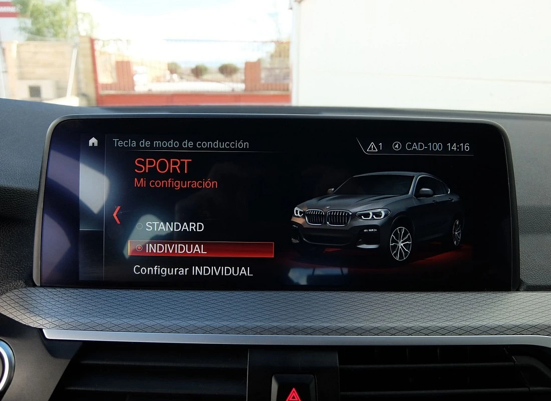 BMW X4 2.0d 190 cv X-DRIVE 4x4 AUTO -PACK M + BLACK Line Design