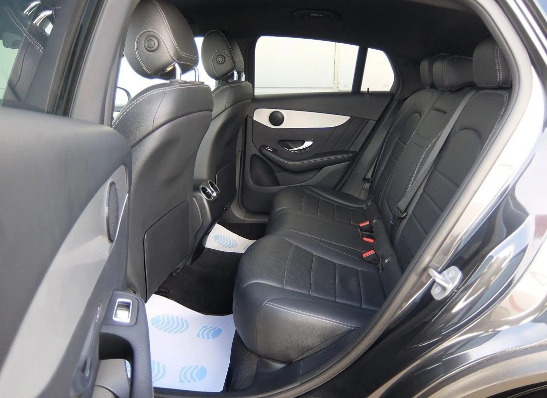 MERCEDES GLC COUPE 220d 194 cv 4MATIC AUTO -PACK AMG + PACK NIGHT