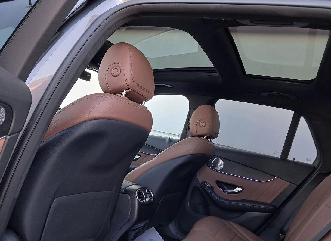 MERCEDES GLC 220d 197 cv 4MATIC AUTO Pack AMG + TECHO + FULL EQUIPE MERCEDES GLC 220d 197 cv 4MATIC AUTO Pack AMG + TECHO + FULL EQUIPE
