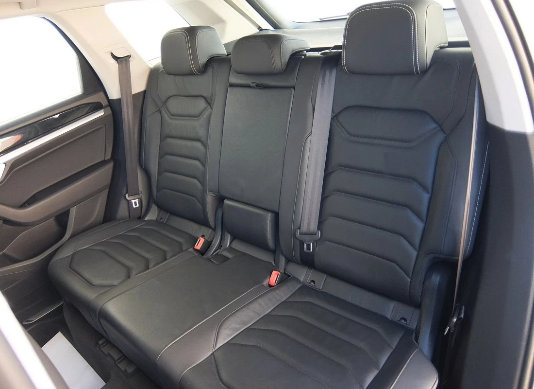 Volkswagen TOUAREG 3.0 TDI 231cv Tip 4Motion Premium Elegance