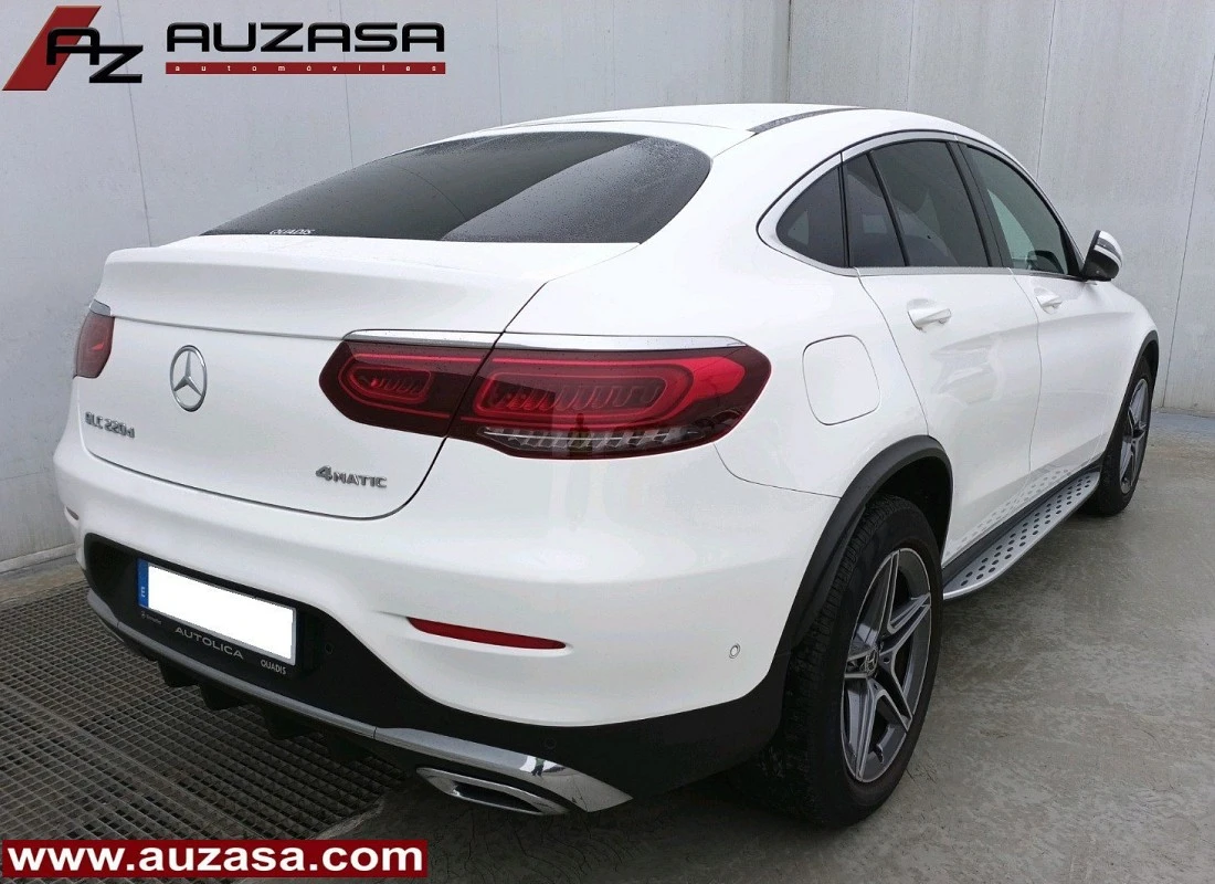 Mercedes GLC COUPE 220d 194 cv 4MATIC 4x4 AUTO -Pack AMG + Estriberas Mercedes GLC COUPE 220d 194 cv 4MATIC 4x4 AUTO -Pack AMG + Estriberas