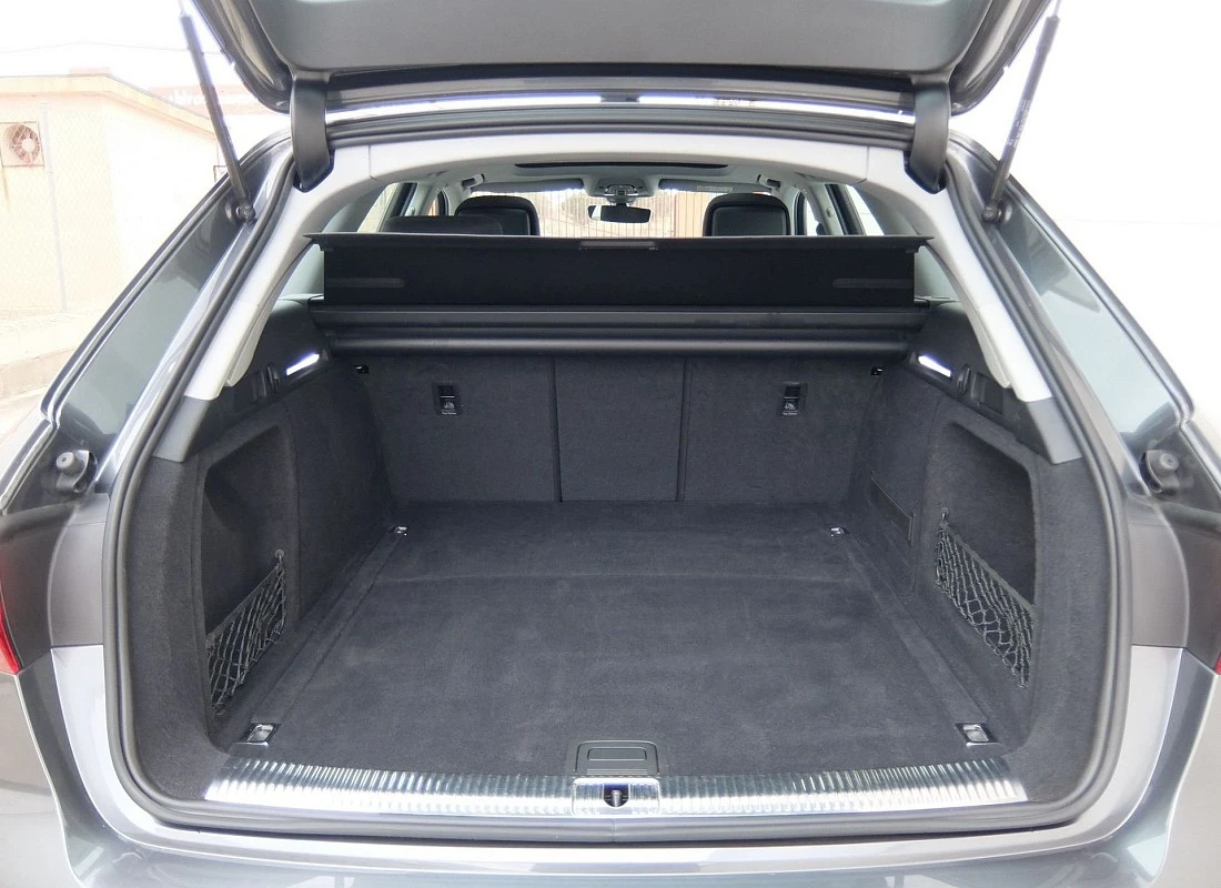 AUDI A4 AVANT 35TFSI 2.0 150 cv -S-LINE EDITION + TECHO AUDI A4 AVANT 35TFSI 2.0 150 cv -S-LINE EDITION + TECHO