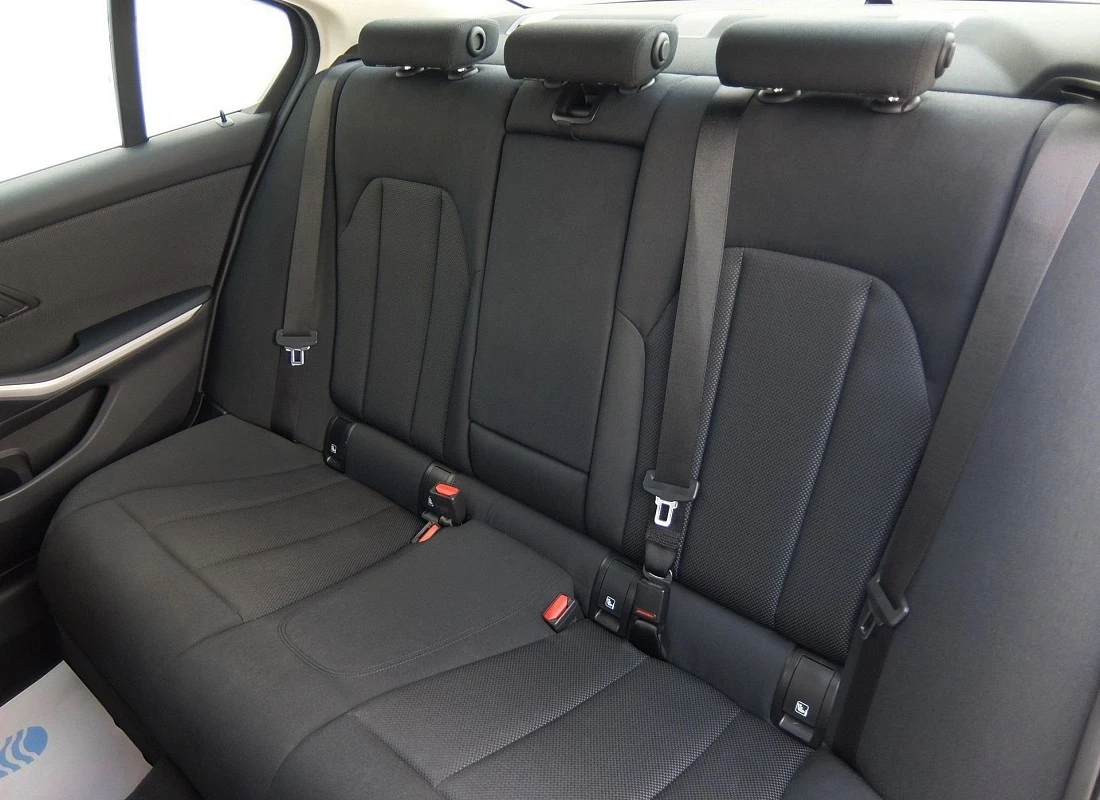 BMW 318D 2.0d 150 cv AUTO 4p ECO - Nuevo modelo 2023