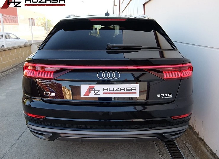 AUDI Q8 50TDI V6 286 QUATTRO TIPTRONIC -S-Line PLUS Edition + SUSP.NEUMÁTICA