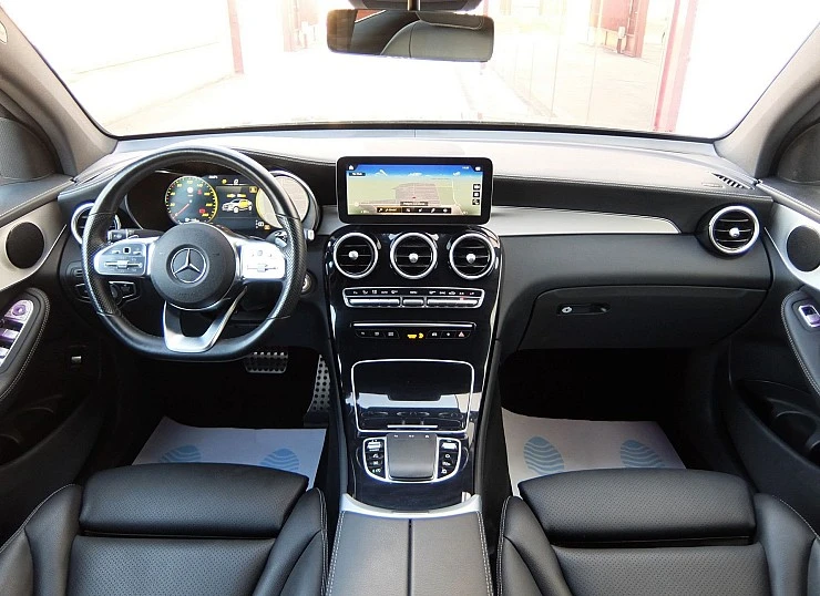 Mercedes GLC COUPE 220d 194 cv 4MATIC 4x4 AUTO -Pack AMG Mercedes GLC COUPE 220d 194 cv 4MATIC 4x4 AUTO -Pack AMG