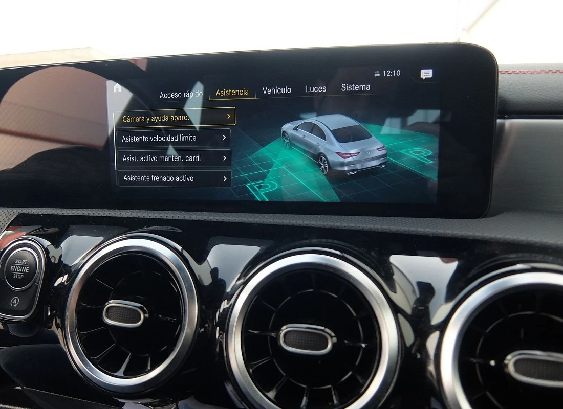 MERCEDES CLA 200 163 cv -PACK AMG