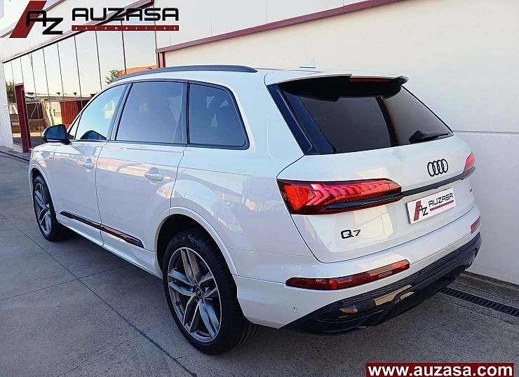 AUDI Q7 45TDI V6 232 cv QUATTRO TIPTRONIC -BLACK LINE Plus 7 plazas + TECHO + SUSP.NEUMÁTICA 2022 AUDI Q7 45TDI V6 232 cv QUATTRO TIPTRONIC -BLACK LINE Plus 7 plazas + TECHO + SUSP.NEUMÁTICA 2022