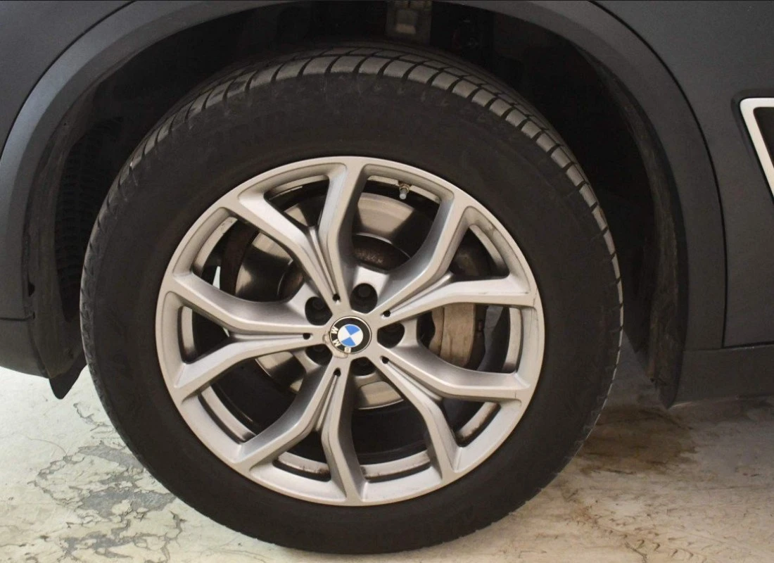 BMW X5 25d 231 cv X-DRIVE AUTO Pack X-LINE BMW X5 25d 231 cv X-DRIVE AUTO Pack X-LINE