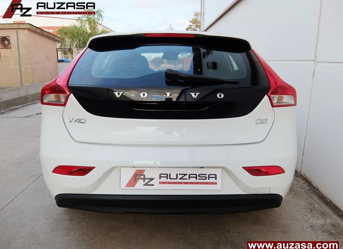 VOLVO V40 D2 2.0D 120 cv Kinetic 6v