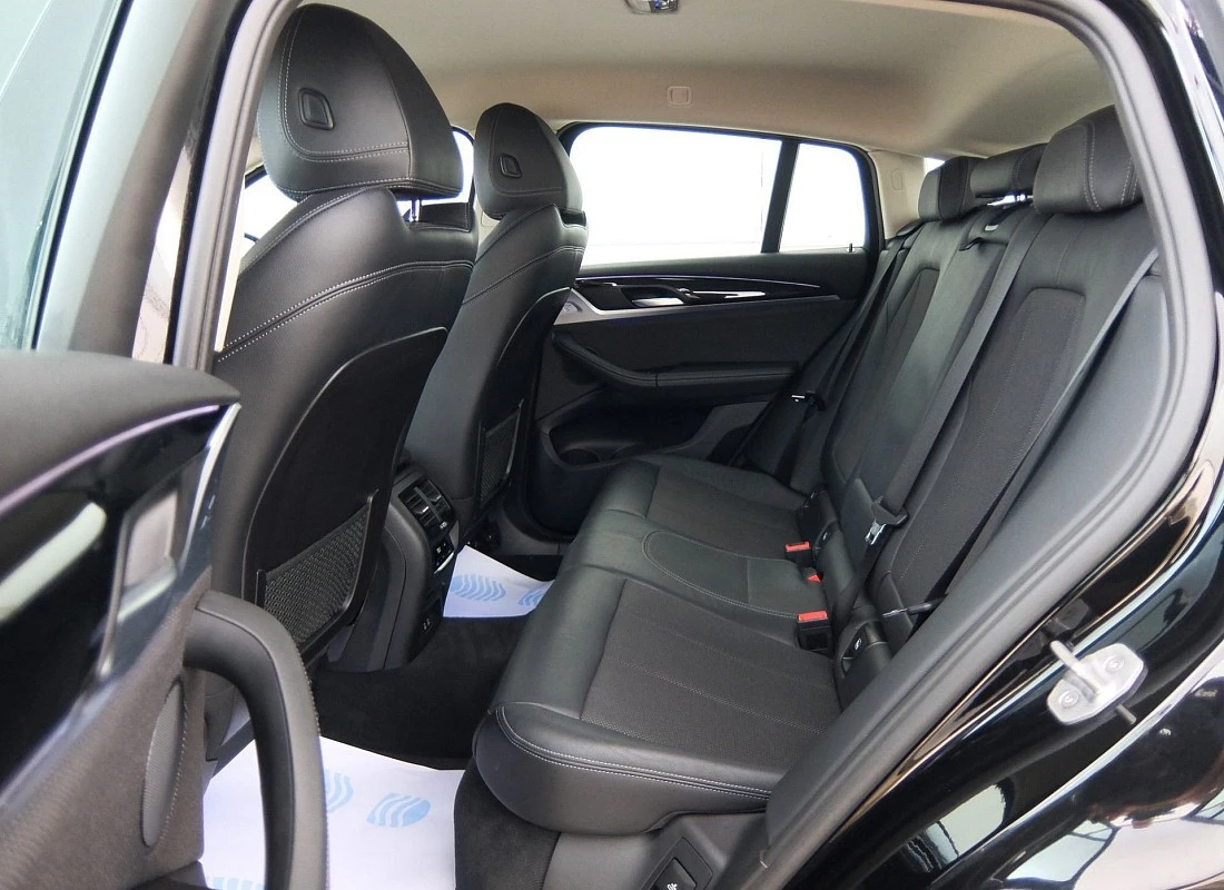 BMW X4 2.0d 190 cv X-DRIVE AUTO-Pack X-Line BMW X4 2.0d 190 cv X-DRIVE AUTO-Pack X-Line