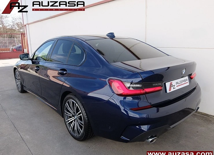 BMW 318d 2.0d 150 cv AUTO PACK M + BLACK DESIGN BMW 318d 2.0d 150 cv AUTO PACK M + BLACK DESIGN