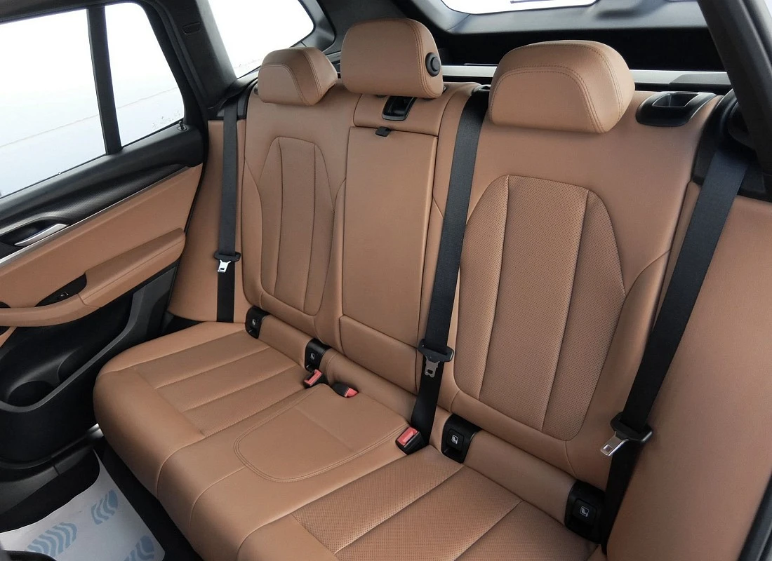 BMW X3 2.0d 190 cv X-DRIVE 4x4 AUTO -PACK M BMW X3 2.0d 190 cv X-DRIVE 4x4 AUTO -PACK M