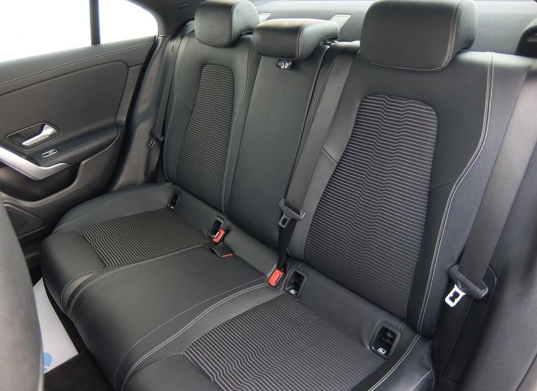 MERCEDES CLA 200D 150 cv AUTO- 8G DCT MERCEDES CLA 200D 150 cv AUTO- 8G DCT
