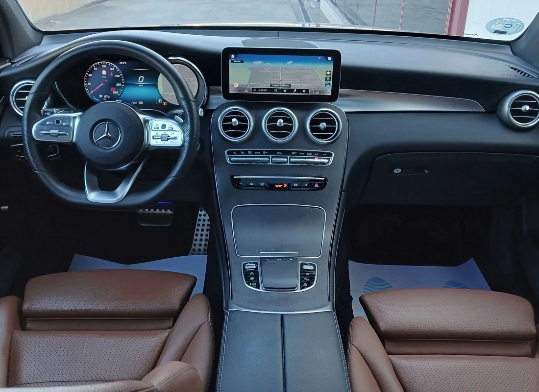 MERCEDES GLC 220d 197 cv 4MATIC AUTO Pack AMG + TECHO + FULL EQUIPE MERCEDES GLC 220d 197 cv 4MATIC AUTO Pack AMG + TECHO + FULL EQUIPE