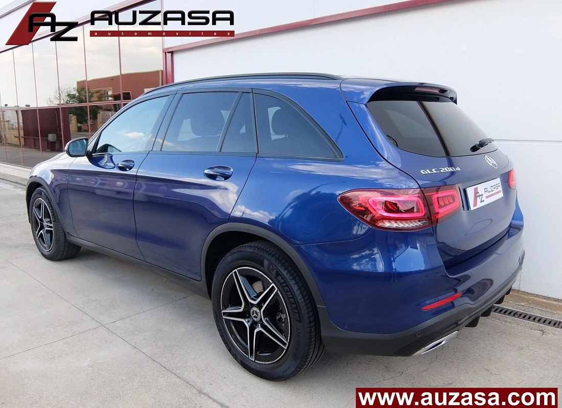 Mercedes GLC 200d 163 cv 4MATIC 4x4 AUTO - Pack AMG + Pack Diseño BLACK NIGHT