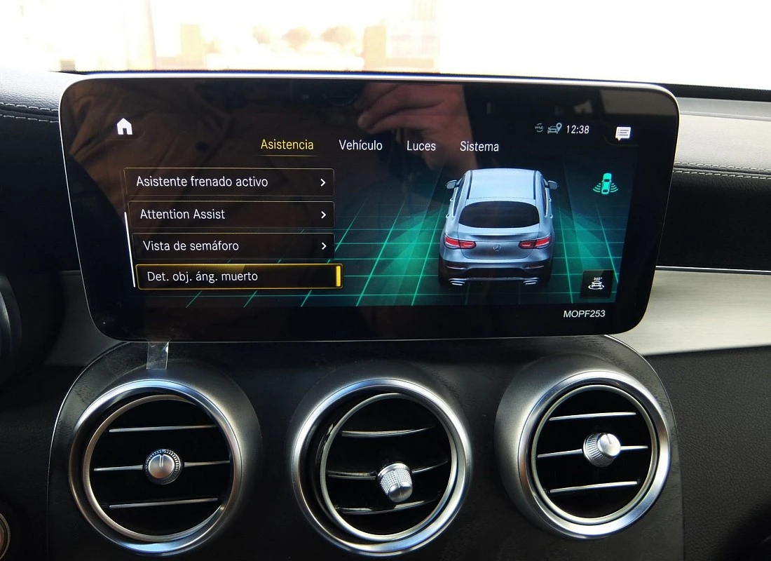 MERCEDES GLC COUPE 300de 306 cv 4MATIC 4x4 AUTO -Pack AMG + Pack NIGHT + Techo ( Diesel-Híbrido) 0etiqueta MERCEDES GLC COUPE 300de 306 cv 4MATIC 4x4 AUTO -Pack AMG + Pack NIGHT + Techo ( Diesel-Híbrido) 0etiqueta