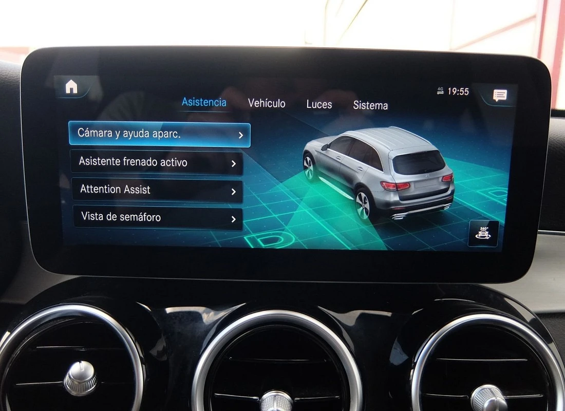 Mercedes GLC 200d 163 cv 4MATIC 4x4 AUTO - Pack AMG + Pack Diseño BLACK NIGHT Mercedes GLC 200d 163 cv 4MATIC 4x4 AUTO - Pack AMG + Pack Diseño BLACK NIGHT