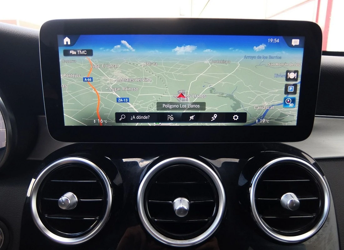 Mercedes GLC 200d 163 cv 4MATIC 4x4 AUTO - Pack AMG + Pack Diseño BLACK NIGHT