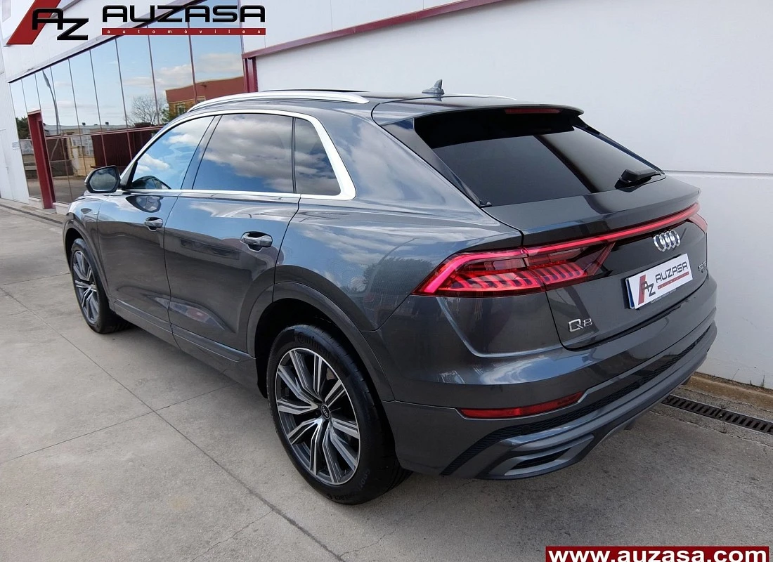AUDI Q8 50TDI V6 286 cv QUATTRO TIPTRONIC S-Line EDITION 2022 + Techo + Susp.Neumática + Matrix Led