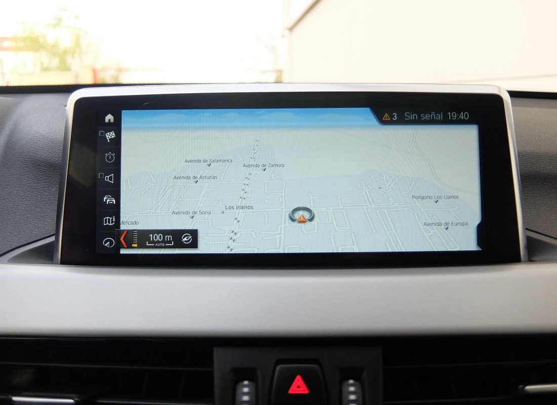BMW X1 18I 140 cv sdrive AUTO pack ADVANTAGE + Techo 2021