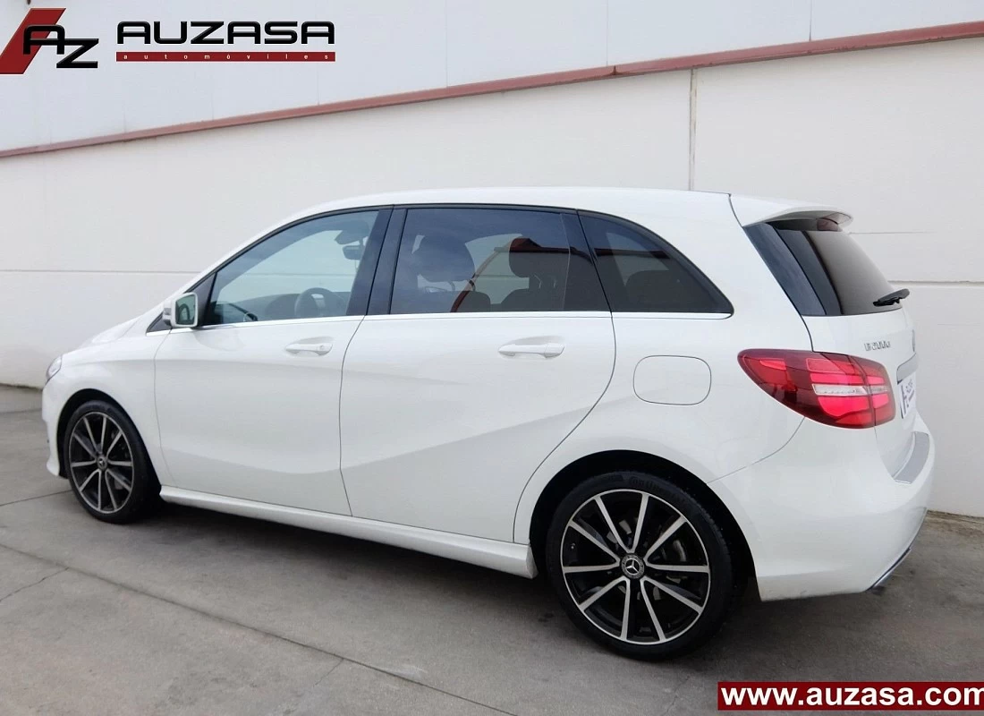 MERCEDES CLASE B 200d 136cv AUTO PACK BLACK NIGHT